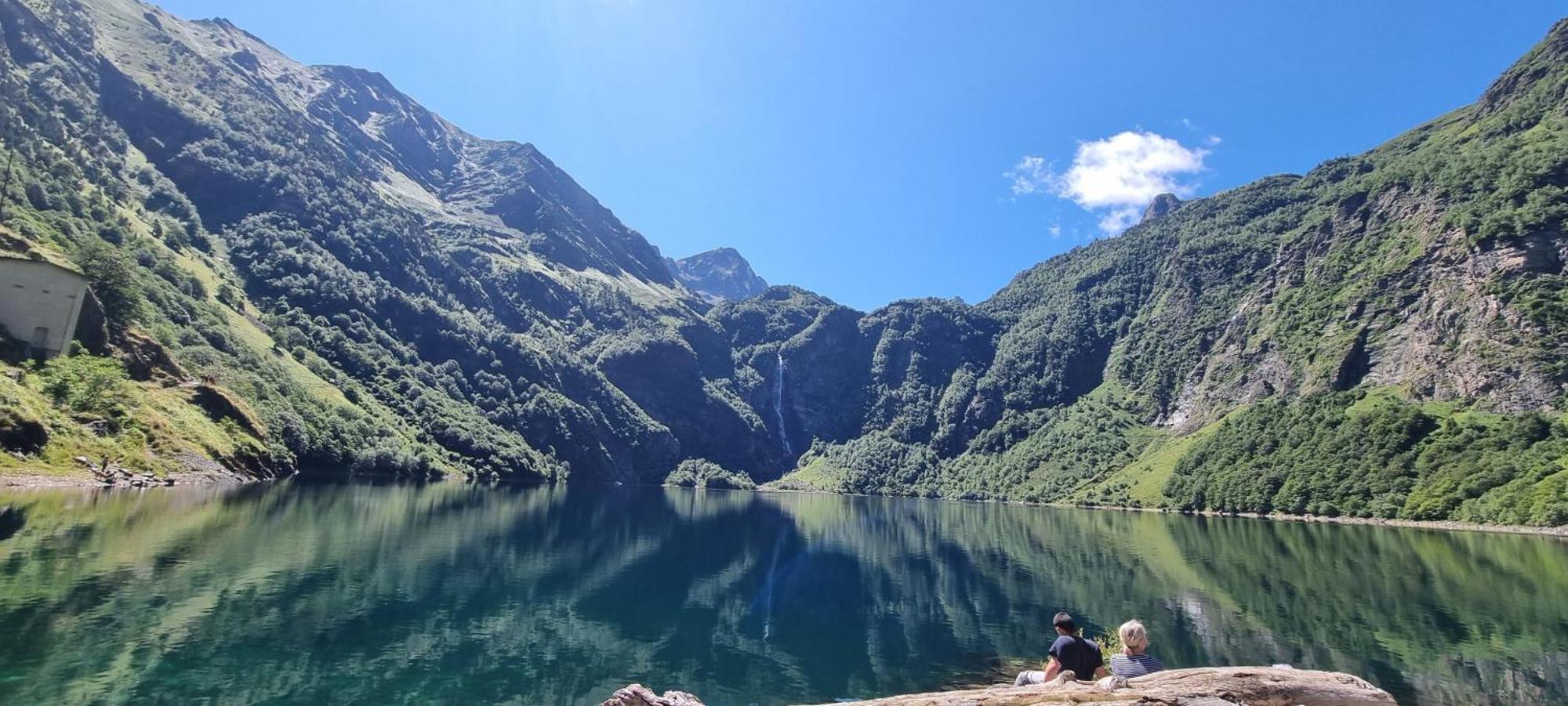 Апартаменты Le Louchonnais, T2, Wifi, 4 Personnes Bagneres-de-Luchon Экстерьер фото