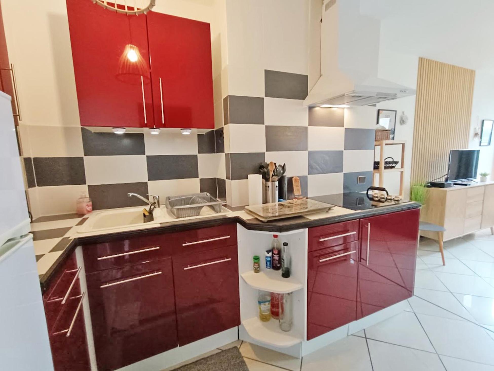 Апартаменты Le Louchonnais, T2, Wifi, 4 Personnes Bagneres-de-Luchon Экстерьер фото
