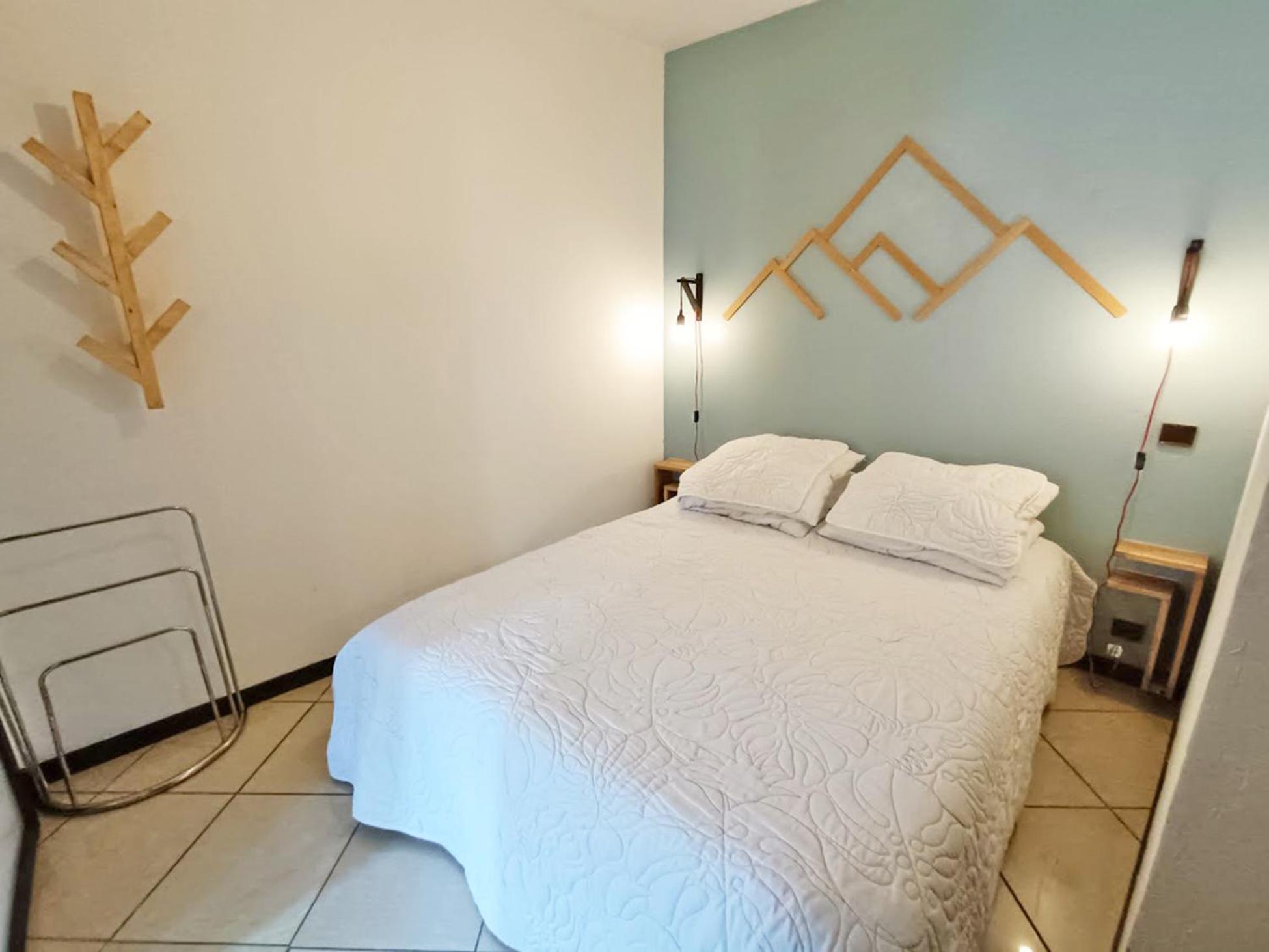 Апартаменты Le Louchonnais, T2, Wifi, 4 Personnes Bagneres-de-Luchon Экстерьер фото